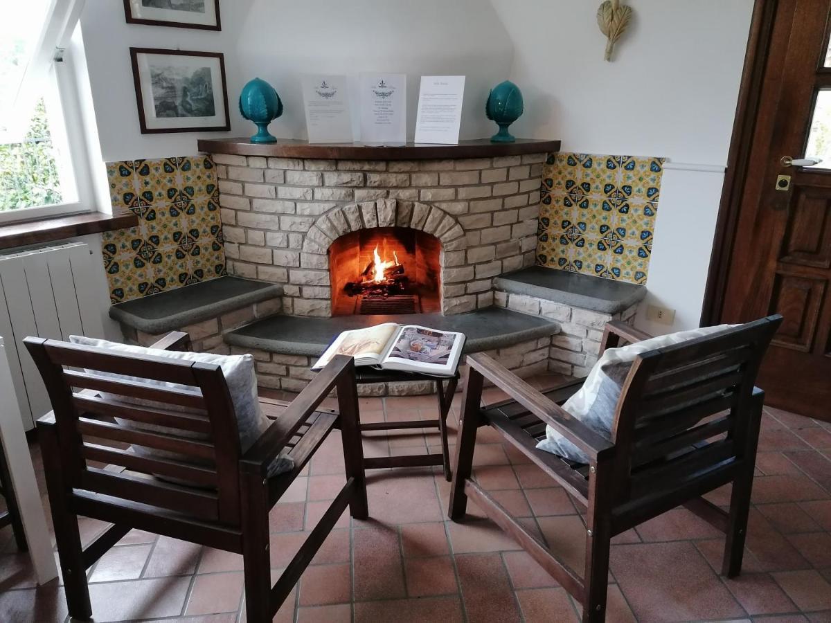 B&B Villa Teresa Sorrento Exteriör bild