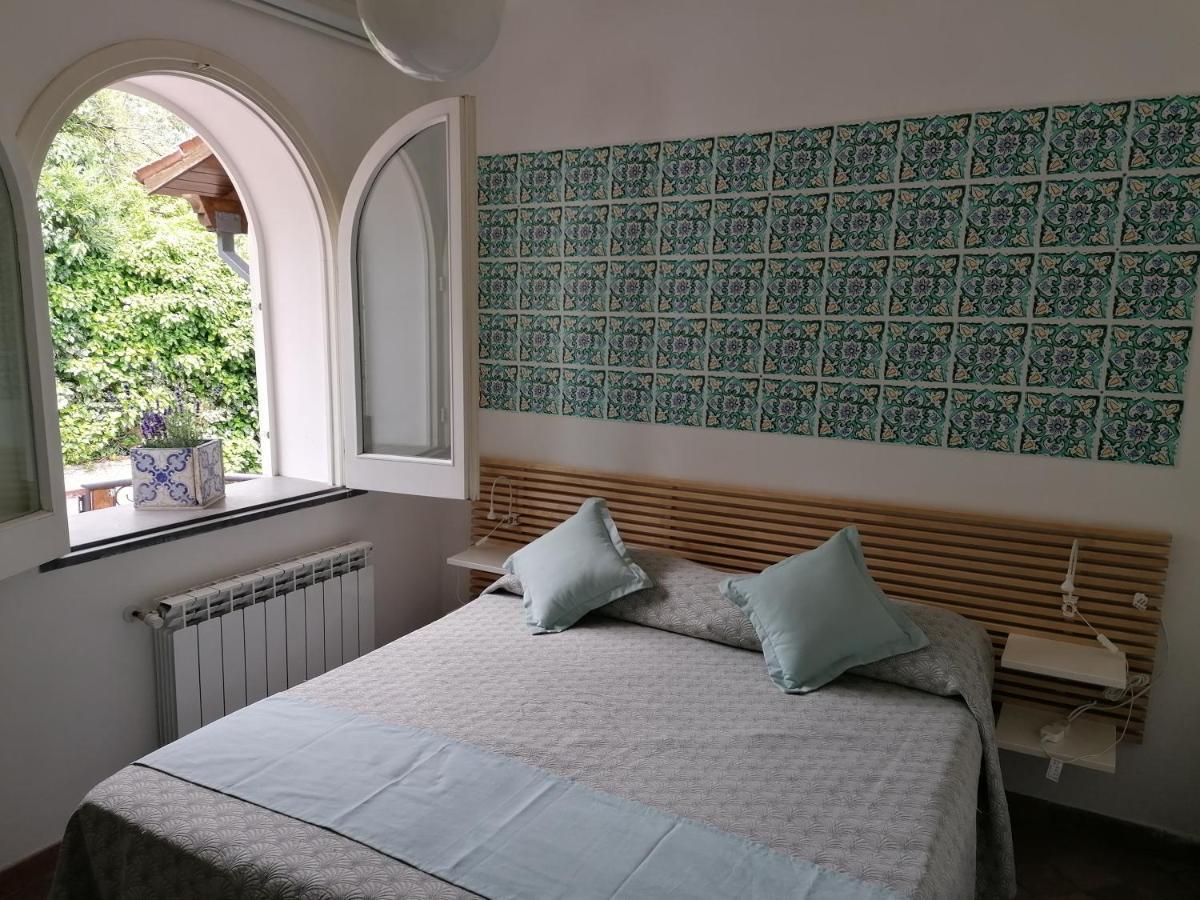 B&B Villa Teresa Sorrento Exteriör bild