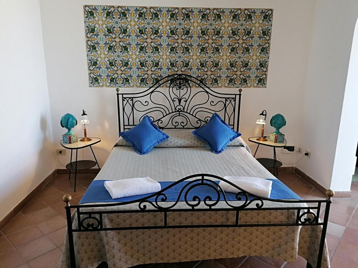 B&B Villa Teresa Sorrento Exteriör bild